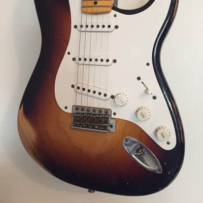 Fender stratocaster 2014 - Heavy relic 2014 - Sunburst image 2
