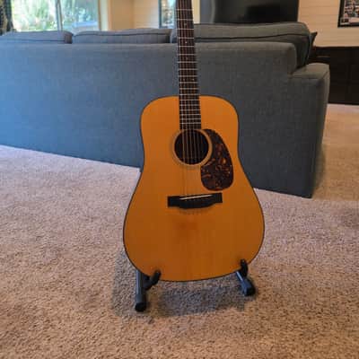 Martin D-18 Authentic 1937 (2006, non-VTS) image 10