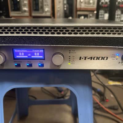 Crown I-Tech Series I-T4000 2-Channel Power Amplifier 2000s - Silver image 2