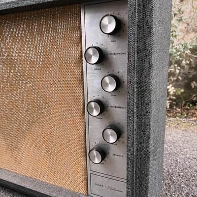 Silvertone Model 1482 1x12 Guitar Combo 1960s - Black image 4