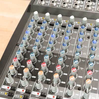 Behringer EuroPower PMP5000 1200W 20-Channel Powered Mixer CG012UK image 10