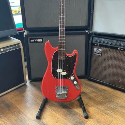 Fender Mustang Bass 2002 - Red image 1