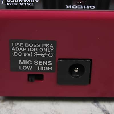 Boss VO-1 Vocoder Pedal Electric Guitar and Bass Guitar Vocoder Effects Pedal image 11