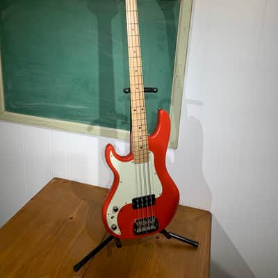 G&L USA Kiloton Left Handed 2016 Fullerton Red Frost (satin) image 3