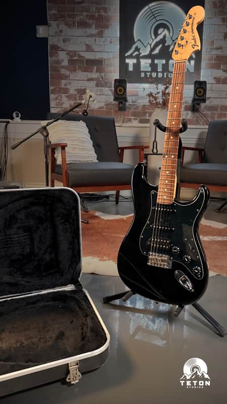 Fender American Special Stratocaster® HSS 2009