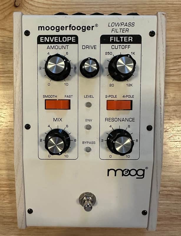 Moog MF-101 Moogerfooger Low Pass Filter White | Reverb