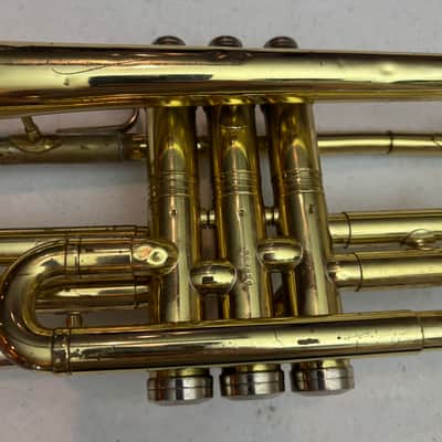 Conn Director Bb Trumpet – Early 1960s – Good Player – Conn 4 Mouthpiece + Accessories image 4