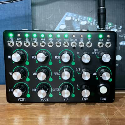 REON Driftbox R Limited Violent Oscillator & Noise Synthesizer!