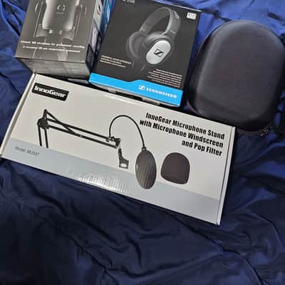 Microphone with free Sennheiser HD206 headphones +  InnoGear Mic stand image 1