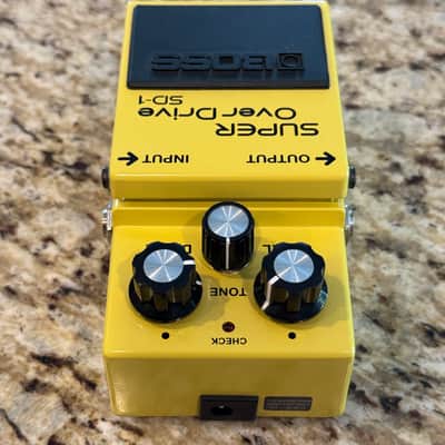 Boss SD-1 Super OverDrive (Silver Label) 1997 - Present - Yellow image 5