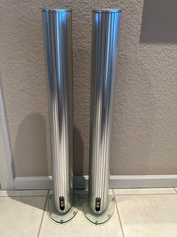 Definitive Technology Mythos Four audiophile floor speakers 225 Watts/Ch image 1