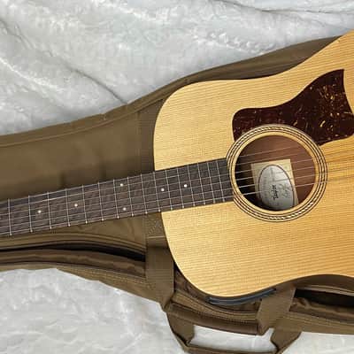 NEW! Taylor Academy 10e Acoustic-Electric Guitar - Natural - 4.1lbs - Authorized Dealer - G06265 image 8