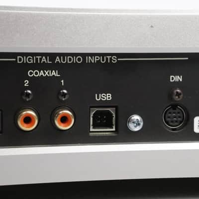 Wadia di322 Digital Audio Decoder DSD DXD 32 bit 384 kHz 24 192 DAC #34333 image 12