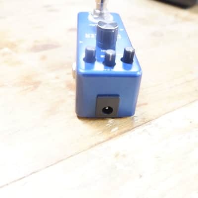 Rowin LEF-315 Dumbler Amp Sim 2010s - Blue image 4