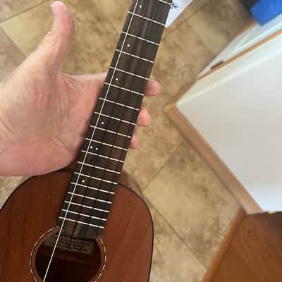 Valiente Pineapple Tenor Mahogany 2025 - Gloss image 5