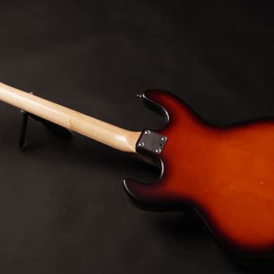 Peavey T-15 – Made in USA – Early 1980s – Original Case -Exellent image 9