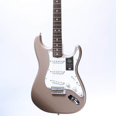 Fender American Vintage II '65 Stratocaster in Shoreline Gold image 2