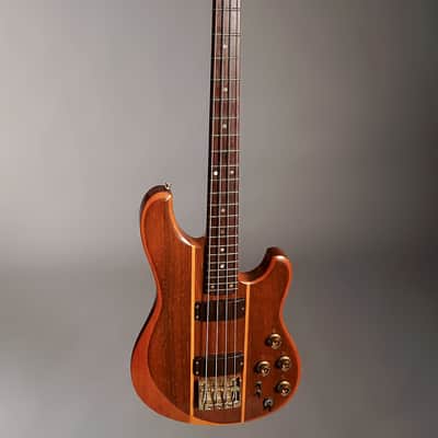 Ibanez ST824 Studio Bass