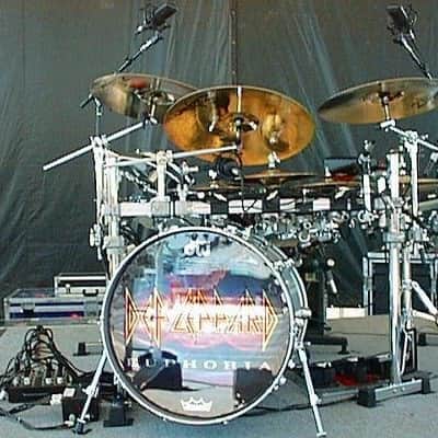 Rick Allen's 1999 Def Leppard Euphoria Tour DW / Hart Drum Set (#1). Autographed by the whole band. Authenticated! image 17