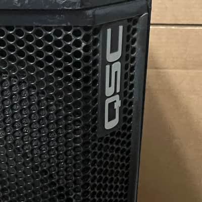 QSC Wideline 10 Dual 10” Passive Speakers image 2