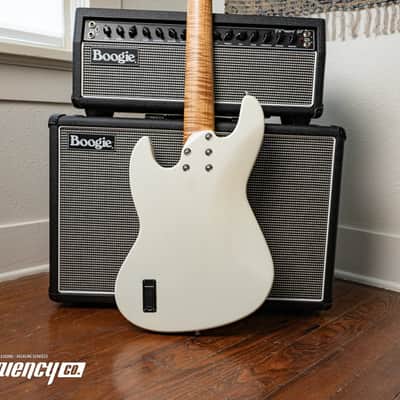 Gregg Guitars PJ5 Bass in Olympic White with an Chambered Ash Body and Roasted Flamed Maple Neck image 22