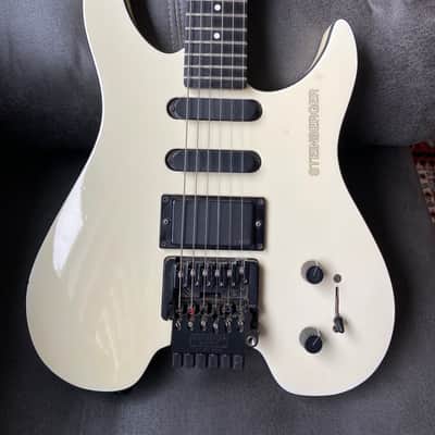 Steinberger GM4T 80s - TransTrem image 2