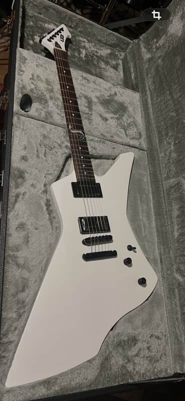 ESP LTD Snakebyte James Hetfield Signature 2011 - Present - Snow White