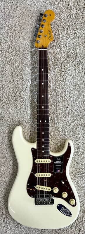 Mint Fender American Professional II Stratocaster Guitar In Olympic White with Case image 1
