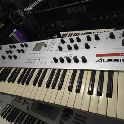 Alesis Ion 49-Key Analog Modeling Synthesizer 2000s - Local Pickup Only