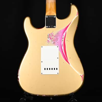 Fender Custom Shop 1962 Stratocaster Heavy Relic Aztec Gold / Pink Paisley Josefina Hand Wound Pickups 2024 (R132759) image 2