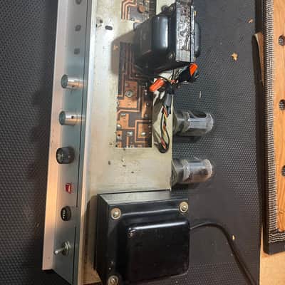 Univox Vintage Guitar Amplifier U-235-PB image 8