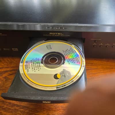 Rotel RDV-1040 2000s or 2010s - Black image 8