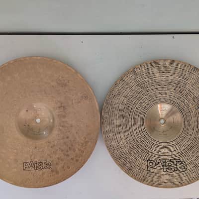 Paiste 14" Signature Traditionals Medium Light Hi-Hat Cymbals image 5