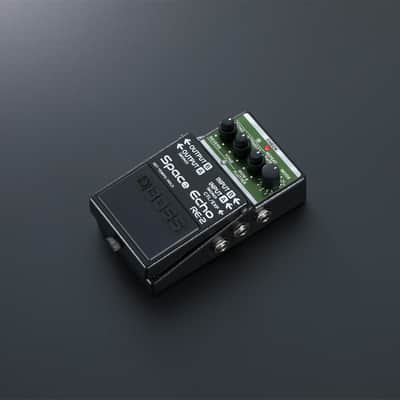 Boss RE-2 Space Echo 2025 Black / Green image 1