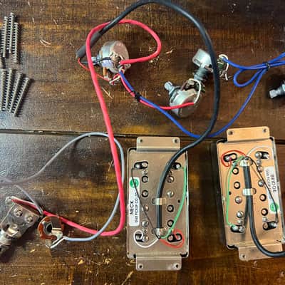 Squier Classic Vibe Starcaster Loaded Harness - Wide Range Humbuckers image 9