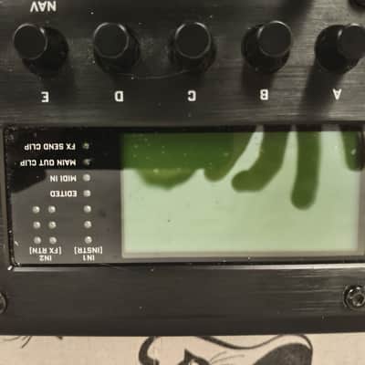 Fractal Audio AX8 – Multi-Effects / Amp Modeler – Mint Condition image 3