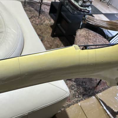 Gibson Thunderbird II Bass 1964 - the mintest 100% original Polaris White Reverse Thunderbird II Bass on Earth ! image 12