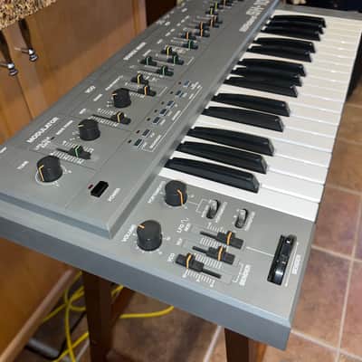 Roland SH-101 32-Key Monophonic Synthesizer 1982 - 1986 - Gray image 13