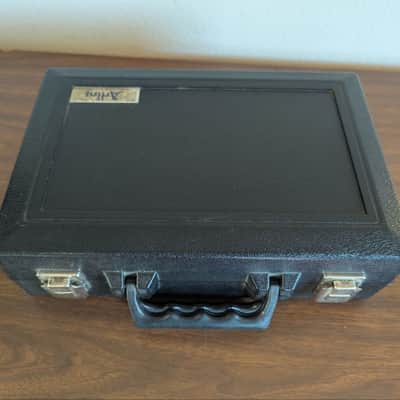 Artley 17S Bb Clarinet, with case image 3