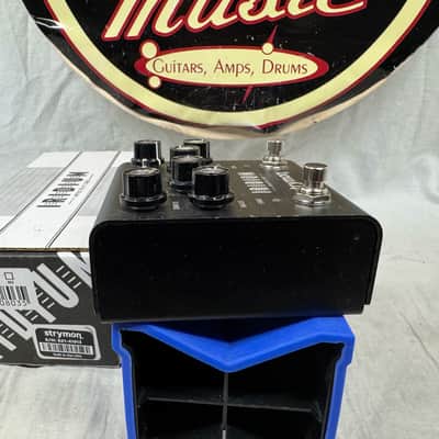 Strymon Iridium Amp & Cab Simulator IR Impulse Response Pedal with Box image 6