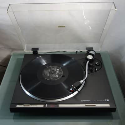 PIONEER PL-300X Direct Drive Turntable - Quartz PLL Auto-Return + Cartridge PIONEER PC-110 - Black image 1