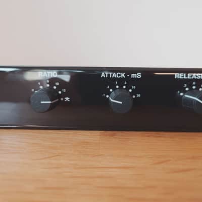 Dramastic Audio Obsidian Stereo Compressor 2010s - Black image 3