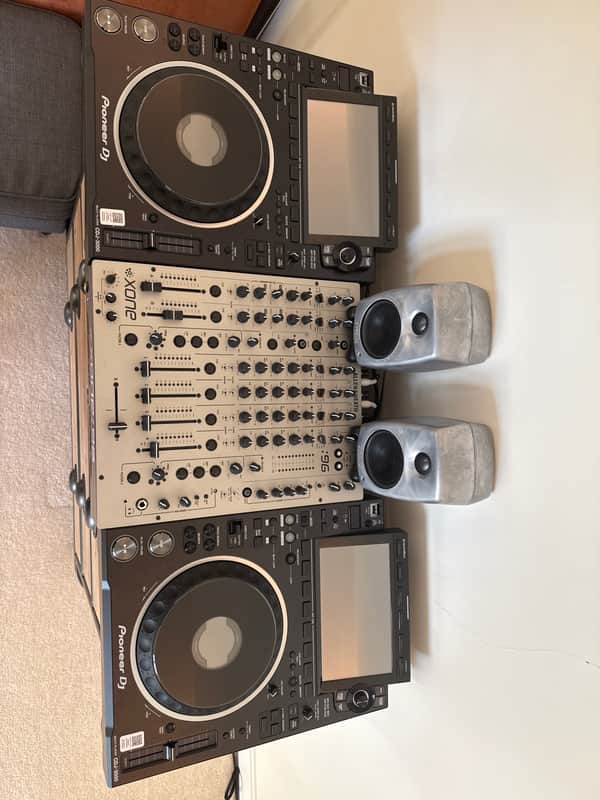 Pioneer CDJ-3000 DJ Multi-Player 2023 - Present - Black image 1