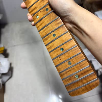 Reverse head Stainless steel 22fret Roasted flame Maple Electric guitar neck Satin 25.5in parts image 3