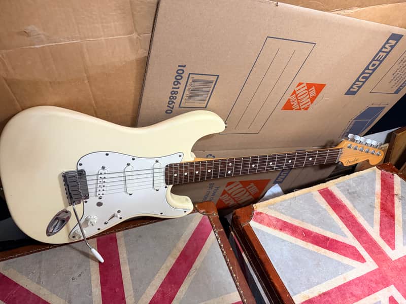 Fender Stratocaster Plus Rosewood Antique Electric Guitar image 1