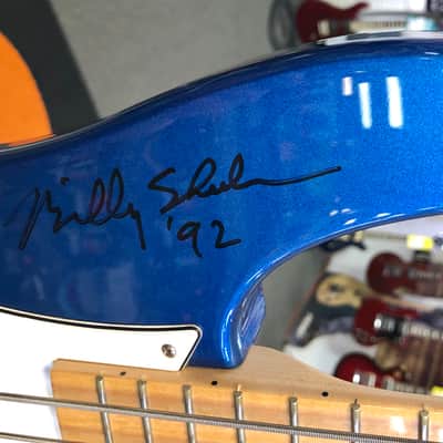 Yamaha Attitude Custom Billy Sheehan Autographed Bass 1992 with Original Case - Pre Owned image 4