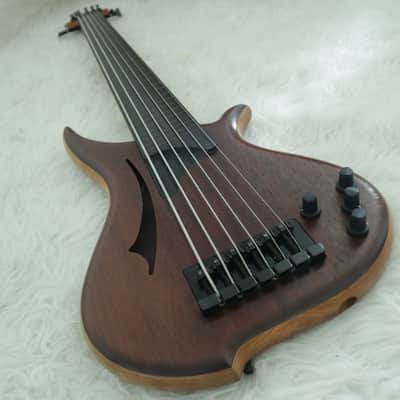 Price drop! Tune WB6 Fretless Natural image 2