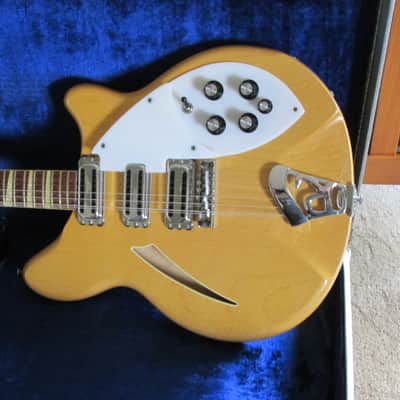 1968 Vintage Rickenbacker 370-12 Mapleglo Finish Feb/68 image 5