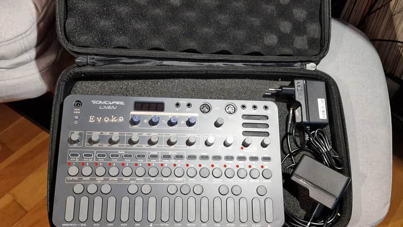 Sonicware Liven Evoke Complete Bundle (hard travel case + 2power adapters) image 1