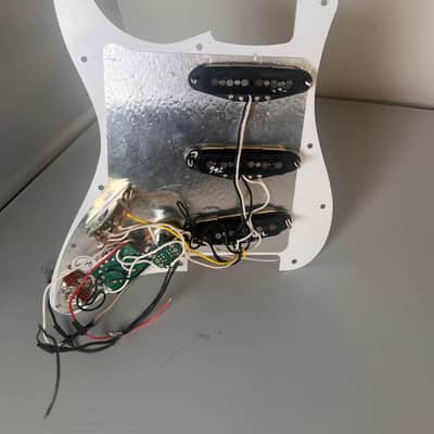 Fender Noiseless Loaded Antique Pearloid Pickguard SSS 2021 image 2